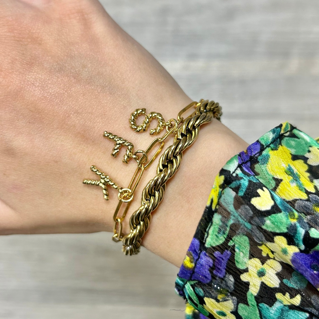 DIY | Letter armbandje