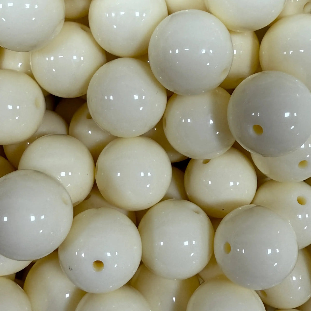 Acryl Kraal Rond Creme Wit 18mm - per stuk-Kralen-Kraaltjes van Renate