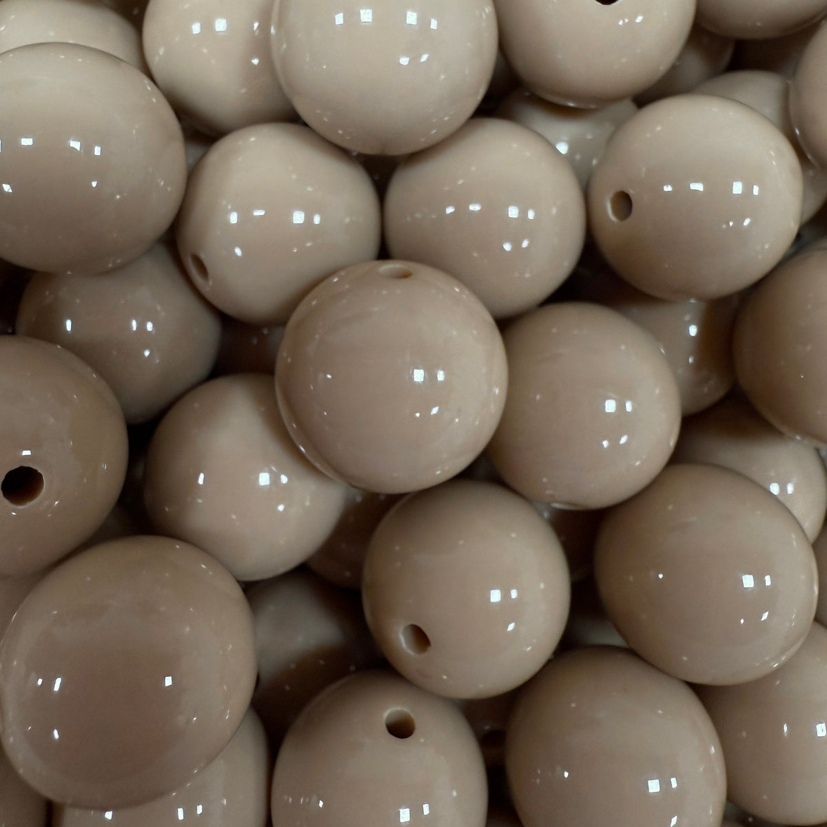 Acryl Kraal Rond Latte Beige 14mm - per stuk-Kralen-Kraaltjes van Renate