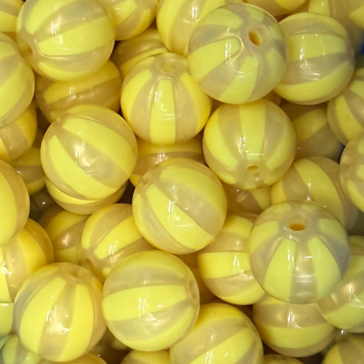 Acryl Kraal Watermeloen Streep Rond Geel 16mm - per stuk-Kralen-Kraaltjes van Renate