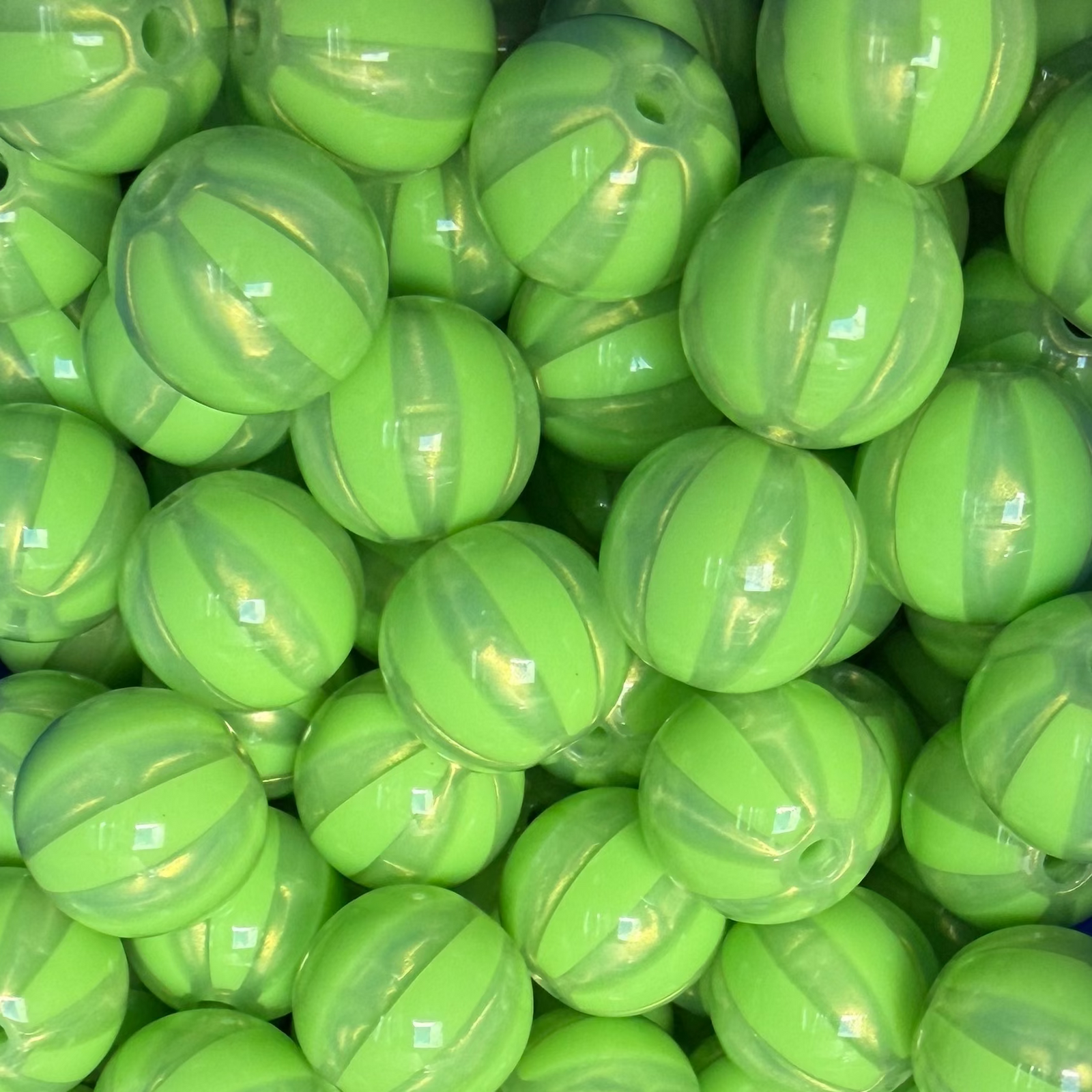 Acryl Kraal Watermeloen Streep Rond Limegroen 16mm - per stuk-Kralen-Kraaltjes van Renate