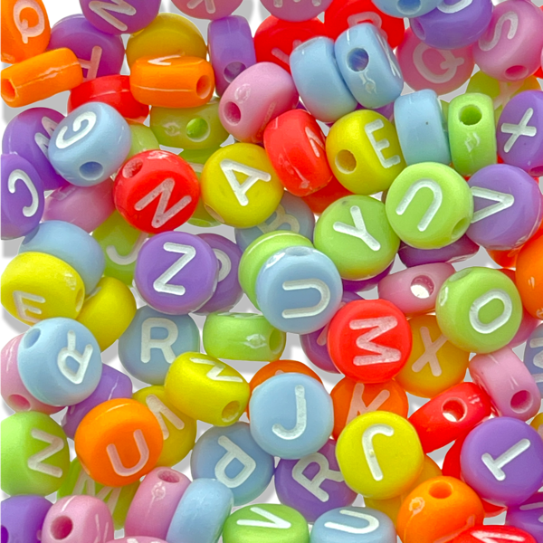 Letterkralen rond alphabet Multicolor 7mm - 100 stuks-Kralen-Kraaltjes van Renate