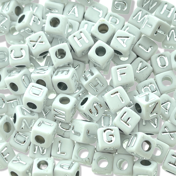 Letterkralen vierkant Wit zilver 5mm - 100 stuks-Kralen-Kraaltjes van Renate