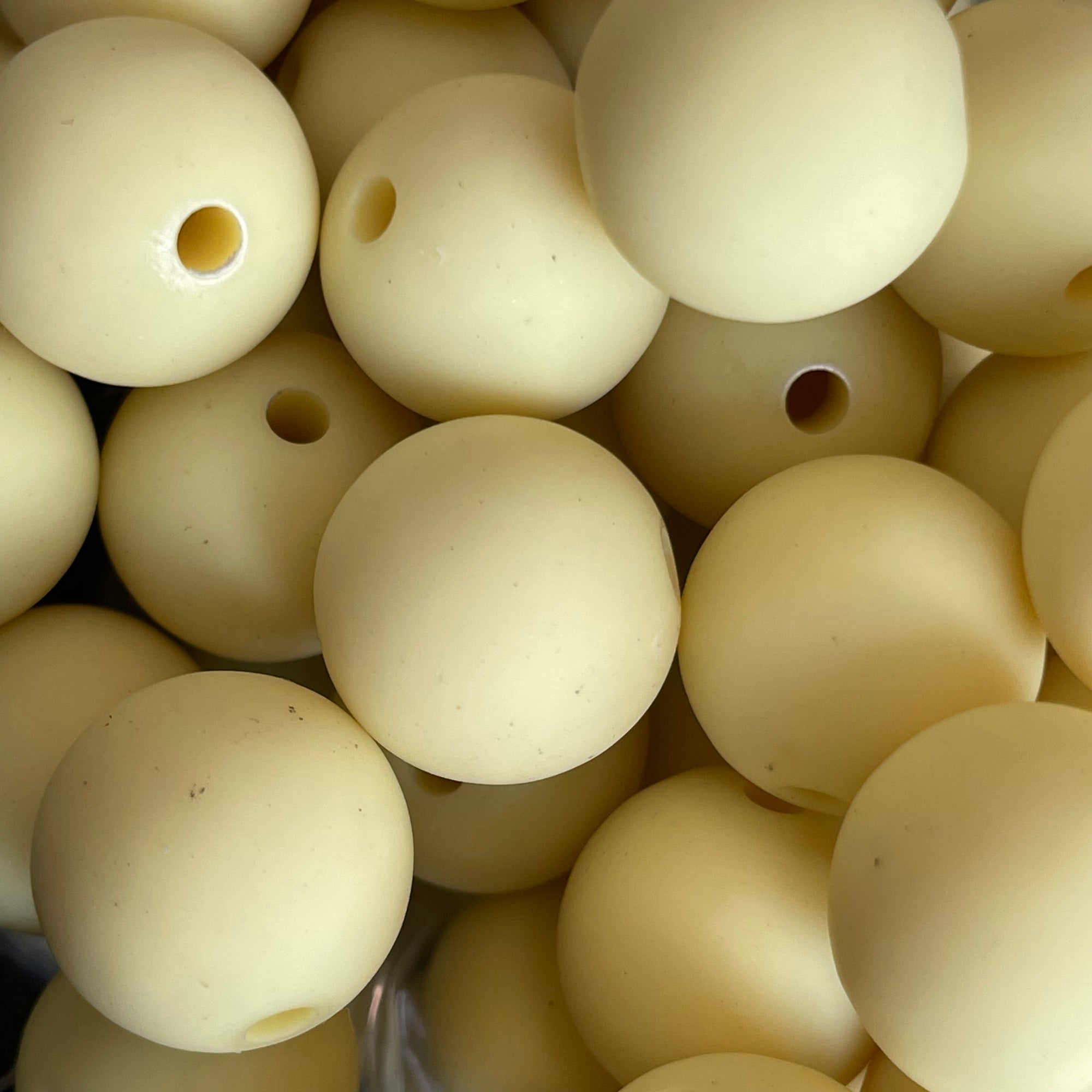 Acryl kraal mat 16mm Licht Geel- per stuk-Kralen-Kraaltjes van Renate