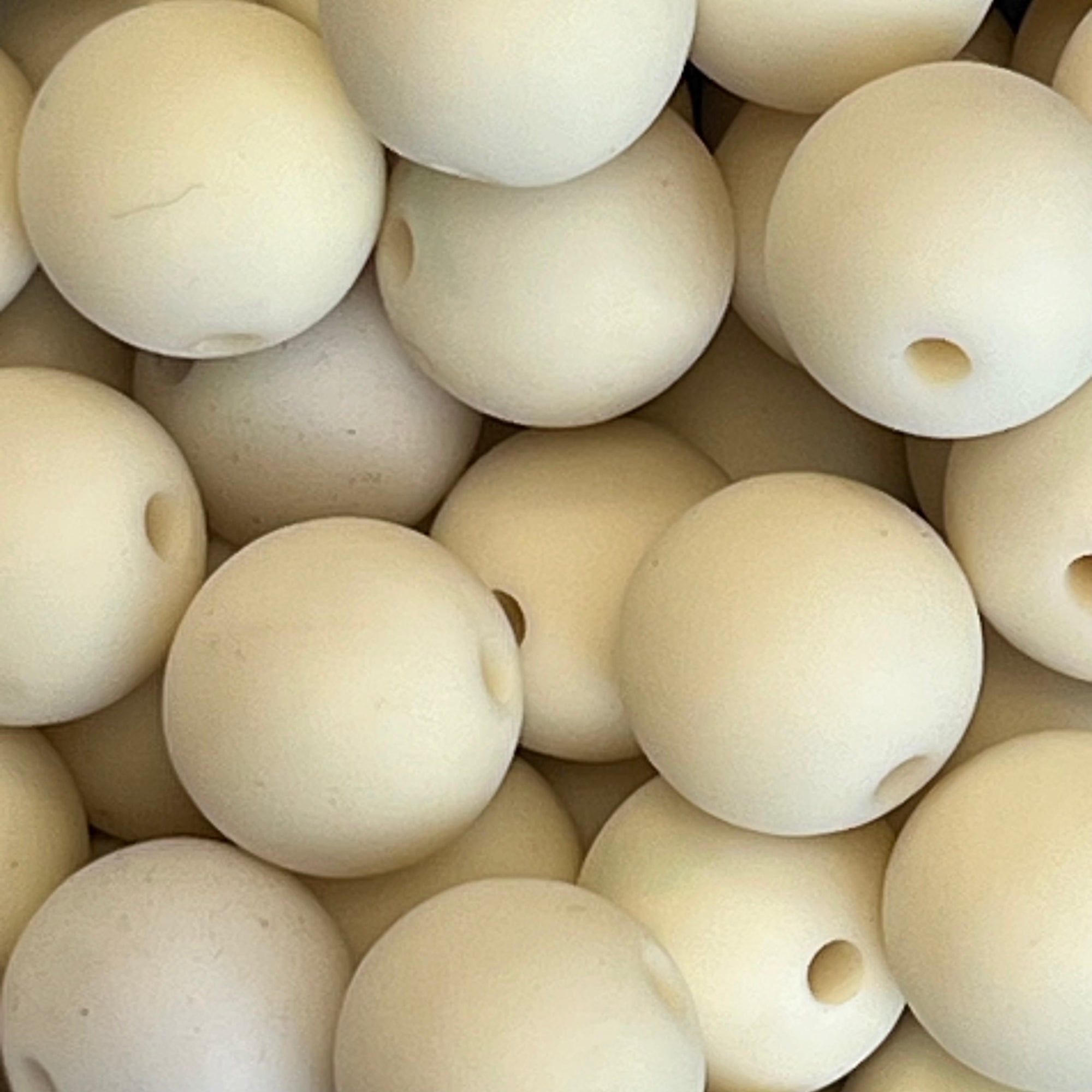 Acryl kraal rond Mat beige 16mm - per stuk-Kralen-Kraaltjes van Renate