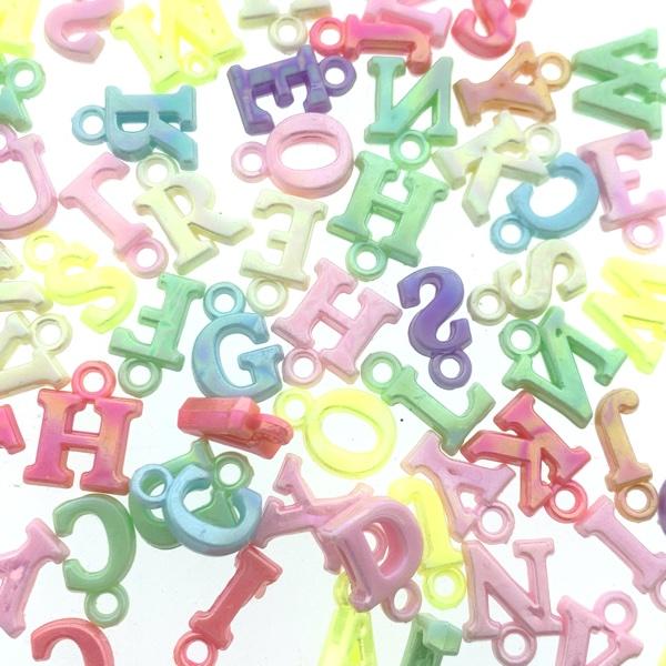 Acryl letterkralen multicolor pastel AB 14mm - 50 stuks-Kraaltjes van Renate