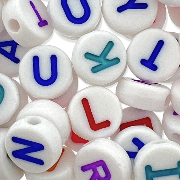 Acryl letterkralen rond wit- multicolor 10mm - 50stuks-Kralen-Kraaltjes van Renate