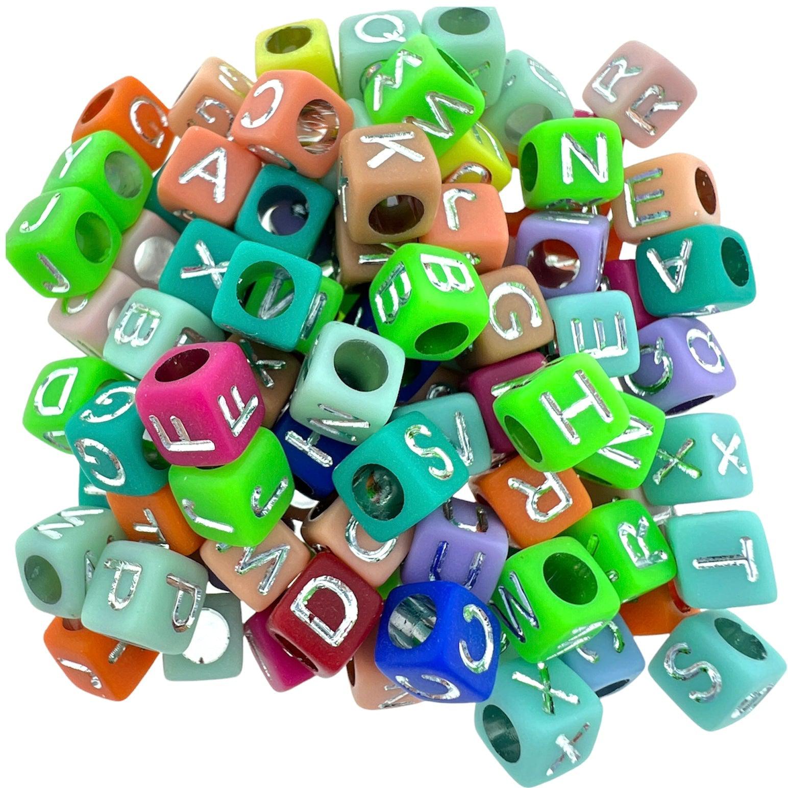 Acryl letterkralen vierkant multicolor-zilver 10mm - 100 stuks-Kralen-Kraaltjes van Renate