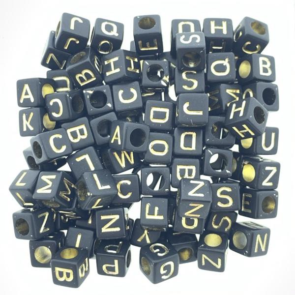 Acryl letterkralen vierkant zwart-goud 7mm - 100 stuks-Kraaltjes van Renate