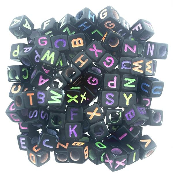 Acryl letterkralen vierkant zwart-neon 7mm - 100 stuks-Kraaltjes van Renate