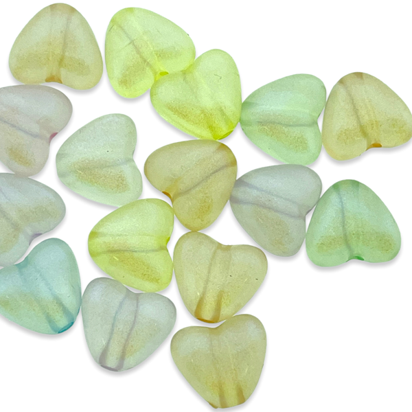 Acryl transparant hartjes gekleurd 10mm- 16 stuks-Kralen-Kraaltjes van Renate