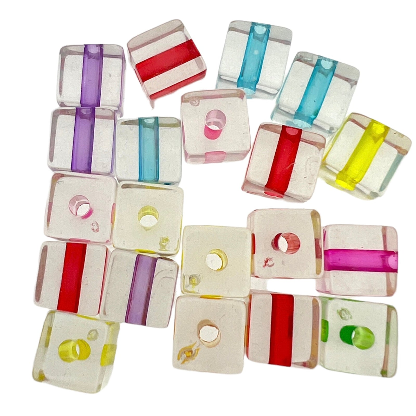 Acryl vierkant gekleurde mix 7mm- 20 stuks-Kralen-Kraaltjes van Renate