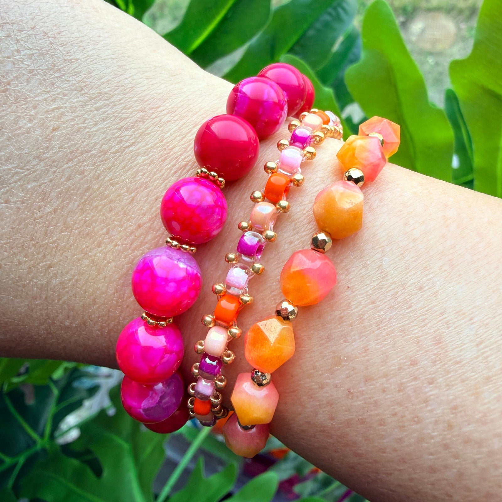 Armbanden_set_edelstenenen_oranje_roze