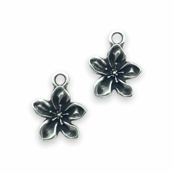 Bedel bloem organic Zilver DQ 11x13mm-Kraaltjes van Renate