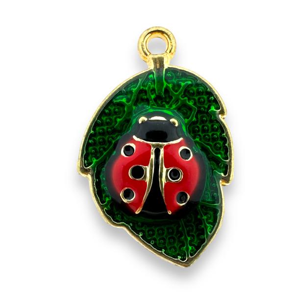 Bedel emaille ladybug leaf 23x15x3.5mm-bedels-Kraaltjes van Renate