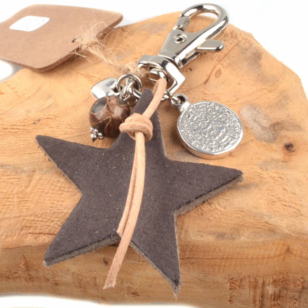 Bedel leerhanger ster donker bruin DIY pakket-Kraaltjes van Renate