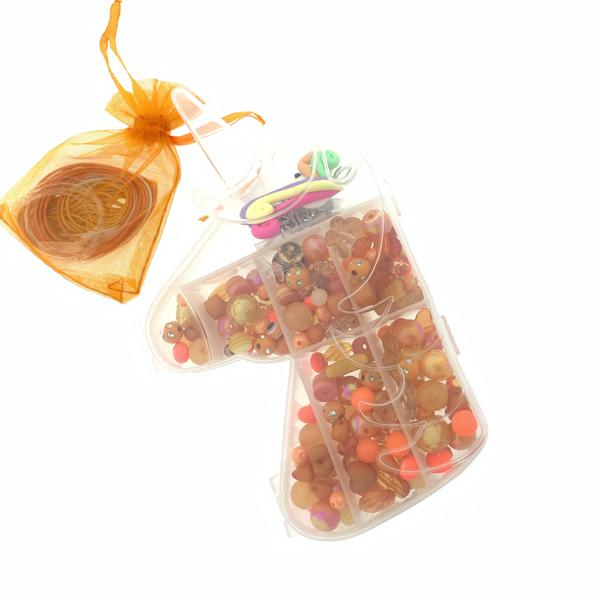 Cadeaubox Unicorn oranje met kralen/bedels/koord-Kraaltjes van Renate