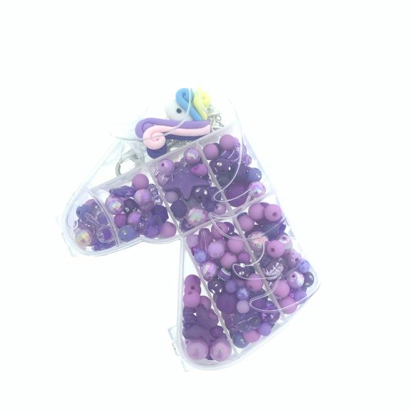 Cadeaubox Unicorn paars met kralen/bedels/koord-Kraaltjes van Renate