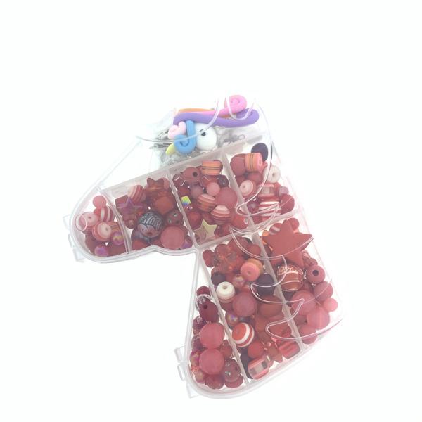 Cadeaubox Unicorn rood met kralen/bedels/koord-Kraaltjes van Renate