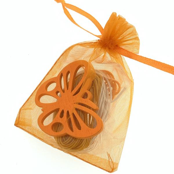 Cadeaubox Vlinder oranje met kralen/bedels/koord-Kraaltjes van Renate