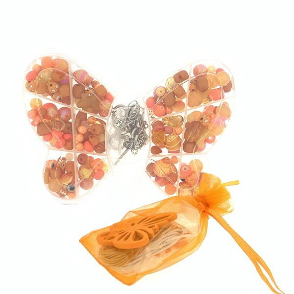 Cadeaubox Vlinder oranje met kralen/bedels/koord-Kraaltjes van Renate