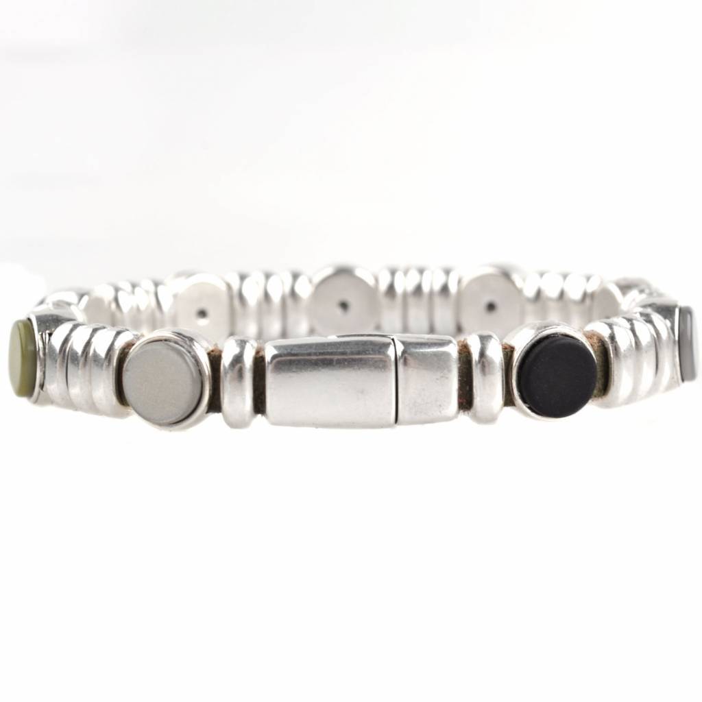DIY armband polaris #2 Olive Green-Kraaltjes van Renate
