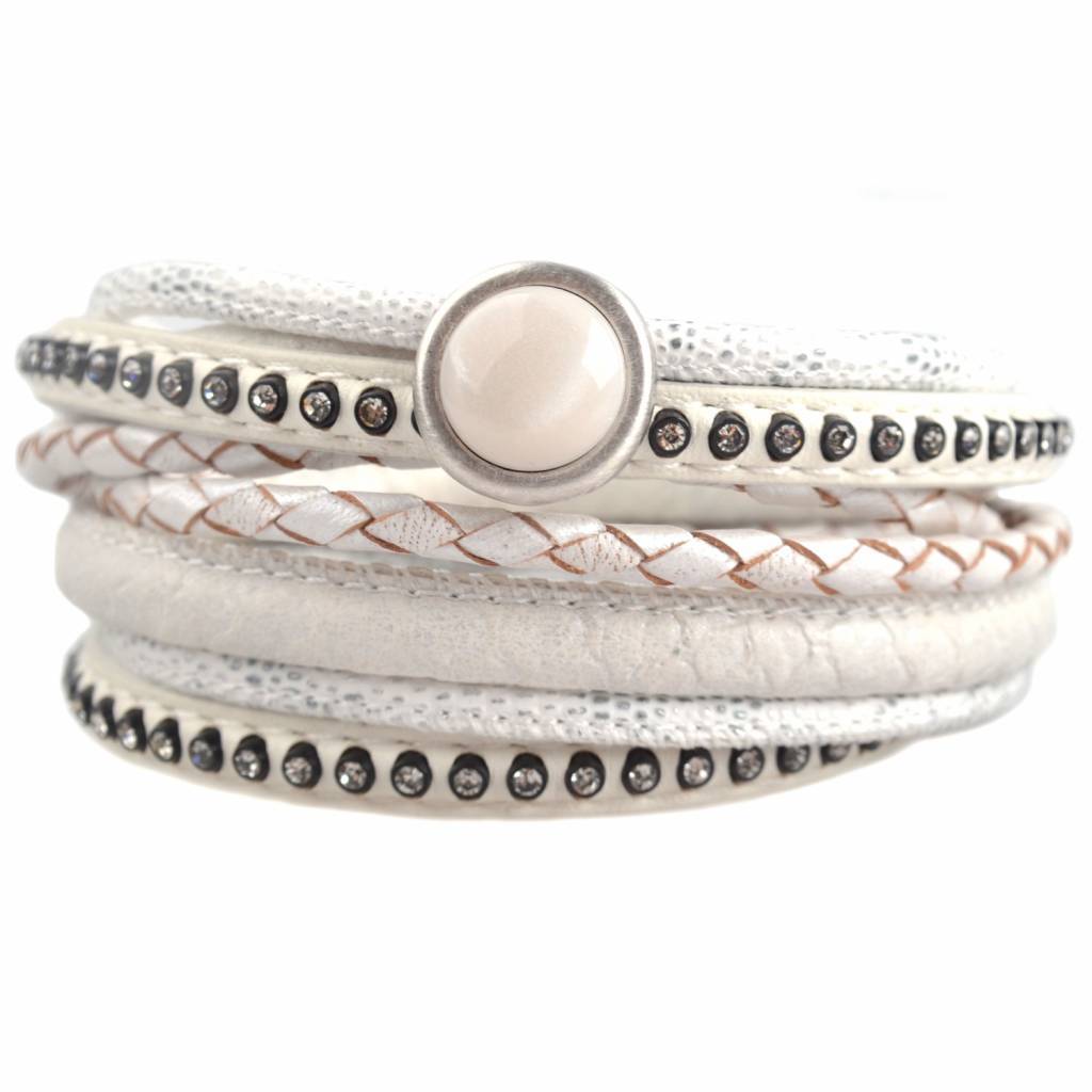DIY dubbele Crystal White bracelet-Kraaltjes van Renate