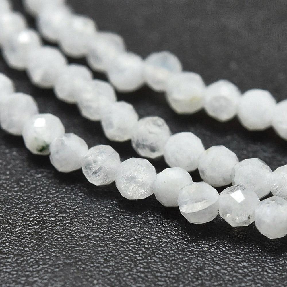 Edelsteen Moonstone faceted 2mm - per streng (± 192 stuks)-Bedels-Kraaltjes van Renate