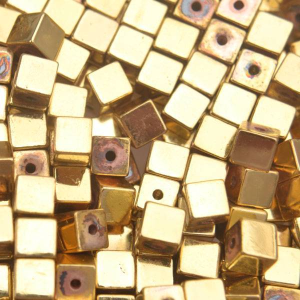 Edelsteen vierkant hematiet gold plated 4mm - 10 stuks-Kraaltjes van Renate