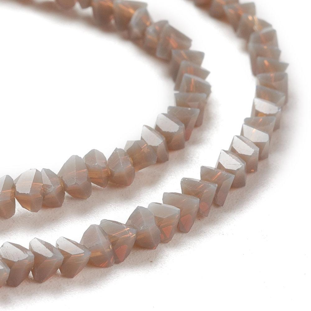 Facetkralen polygon opaal grijs 2,5mm- per 17cm-bedels-Kraaltjes van Renate