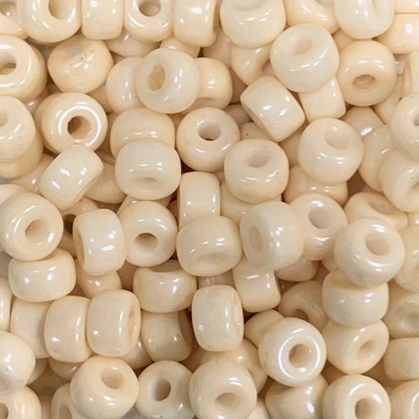 Glaskraal beige 6mm Ø2mm - 15 stuks-Kraaltjes van Renate