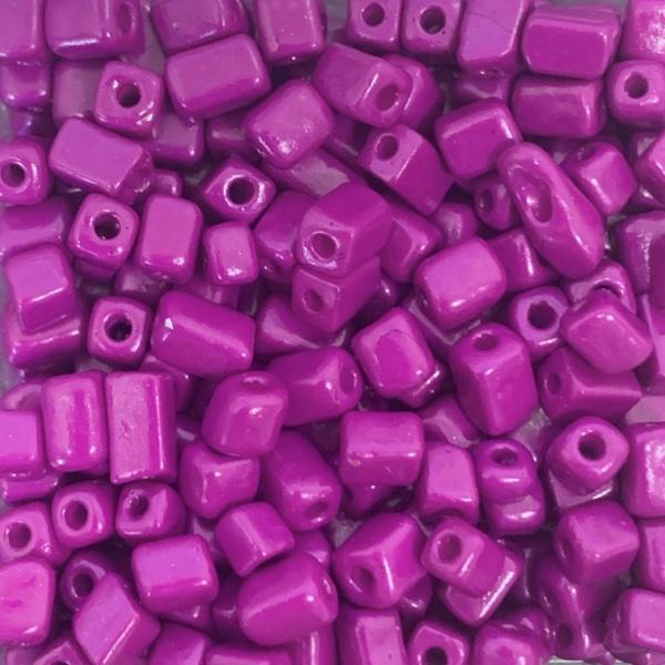 Glaskralen Cube Opaque Hot pink 5x4mm - 20 gram-Kraaltjes van Renate