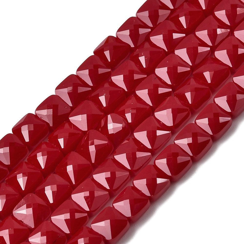 Glaskralen opaque facet vierkant rood 5,5mm - per 10 stuks-Kralen-Kraaltjes van Renate
