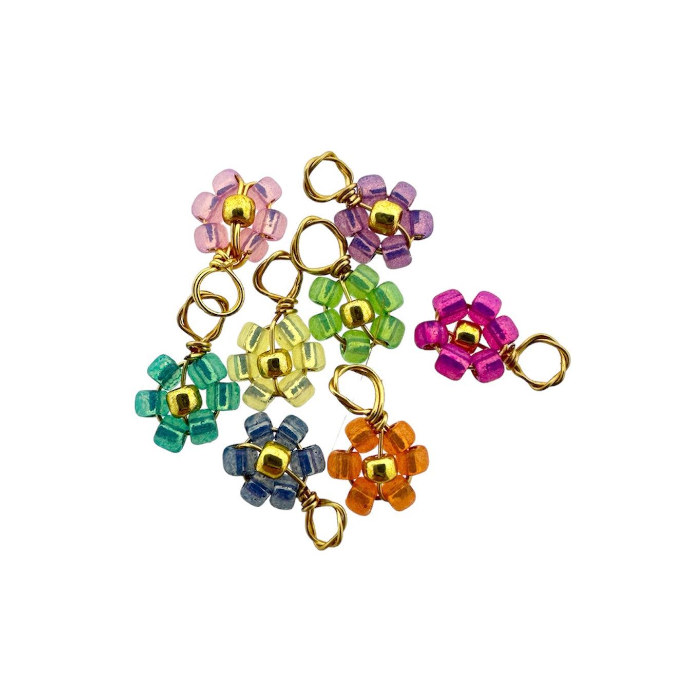 Hanger bloemetjes mix 18K goud 9x6x2mm- per 8-Kralen-Kraaltjes van Renate
