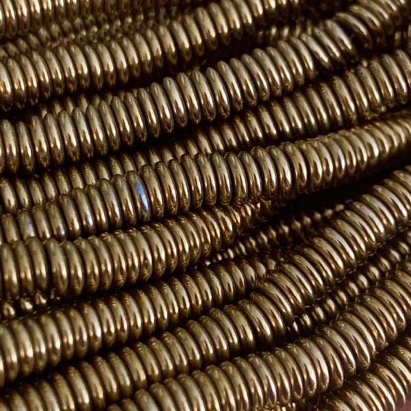 Hematiet disc gold plated 4x1mm - 20 stuks-Kraaltjes van Renate