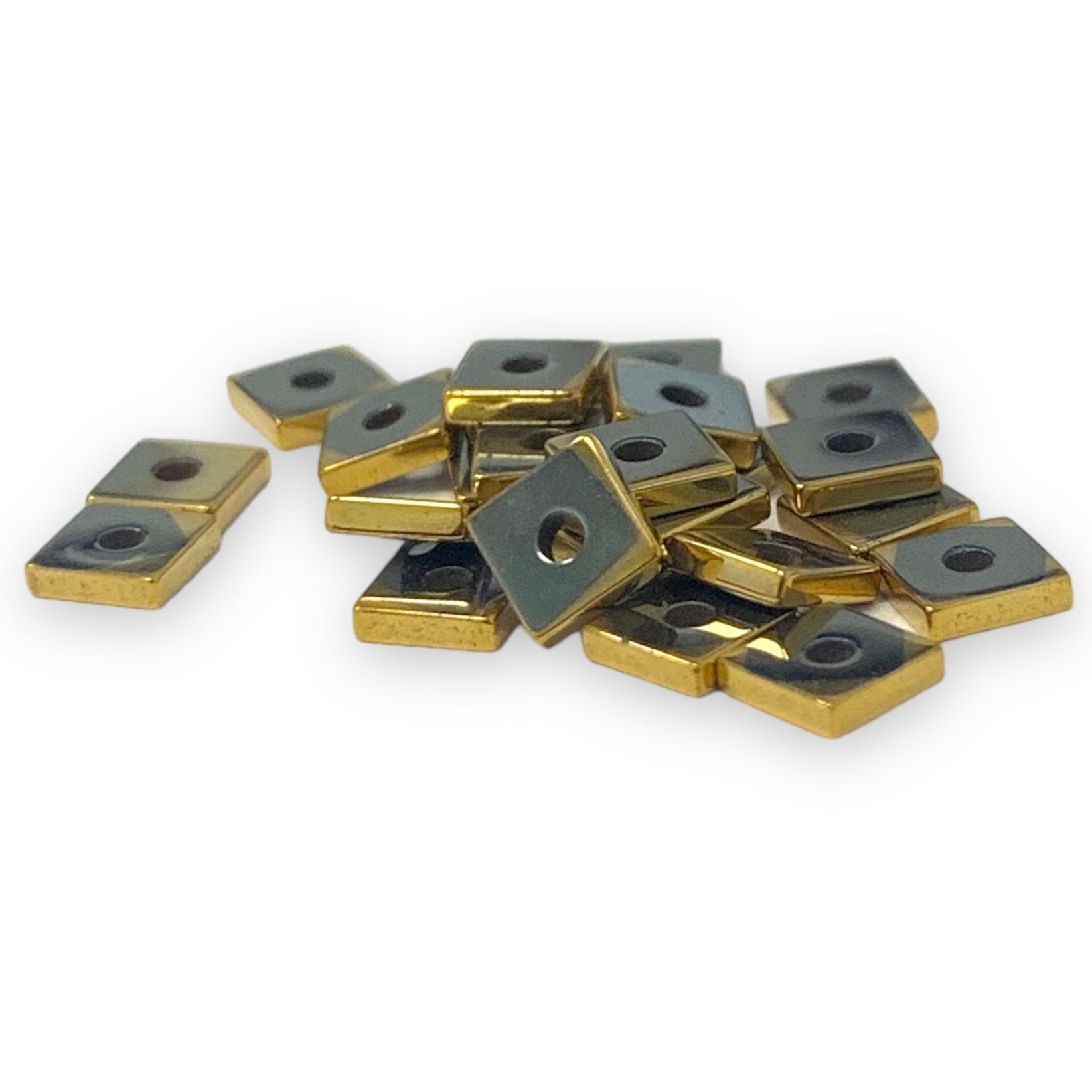 Hematiet plated platinum goud vierkant 4x1mm - 25 stuks-Kralen-Kraaltjes van Renate