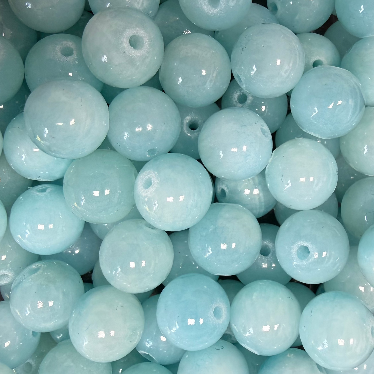 Edelsteen Jade Kralen Rond Lichtblauw 10mm - per stuk