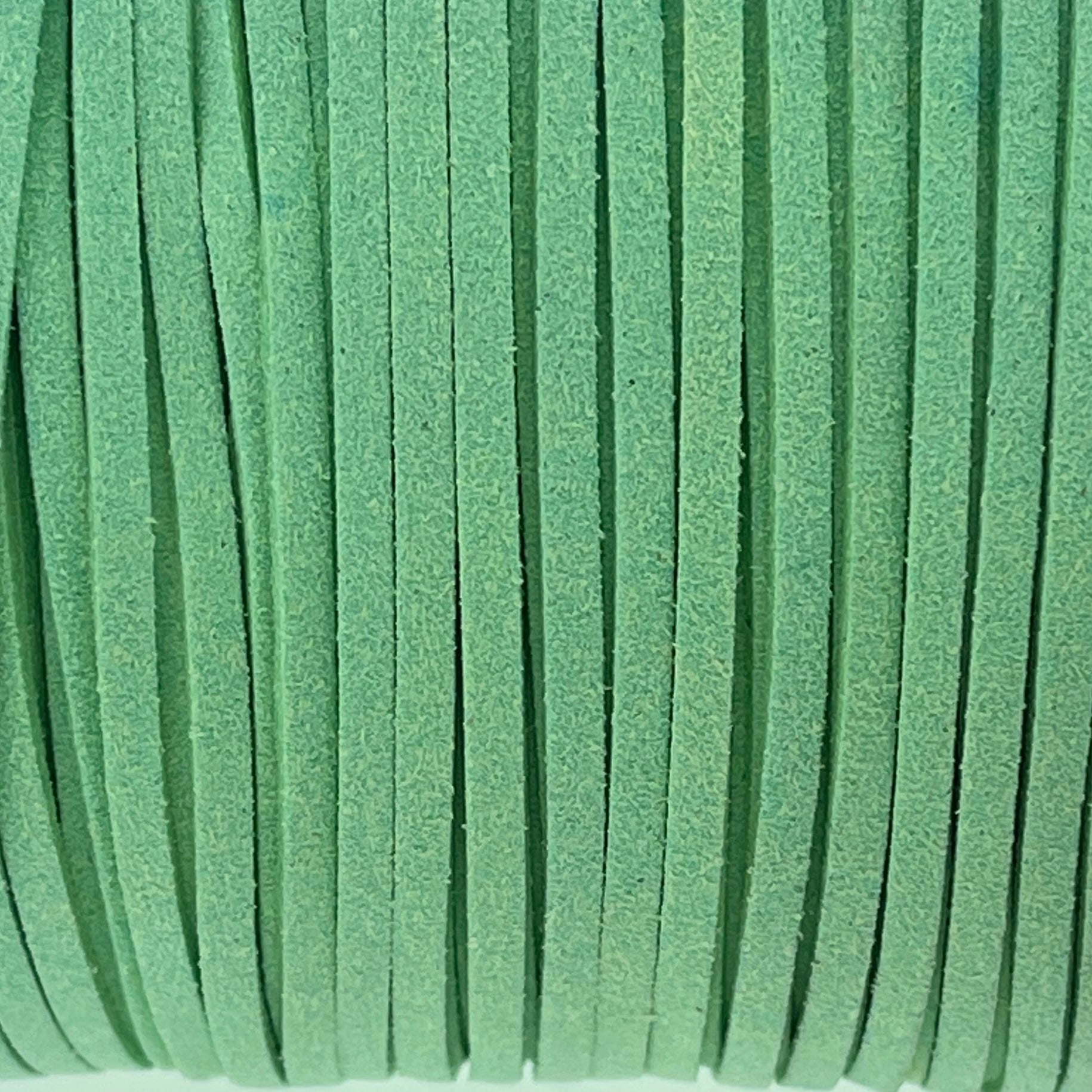 Imitatie suede mint groen 3x1,5mm - 2 meter-koord-Kraaltjes van Renate