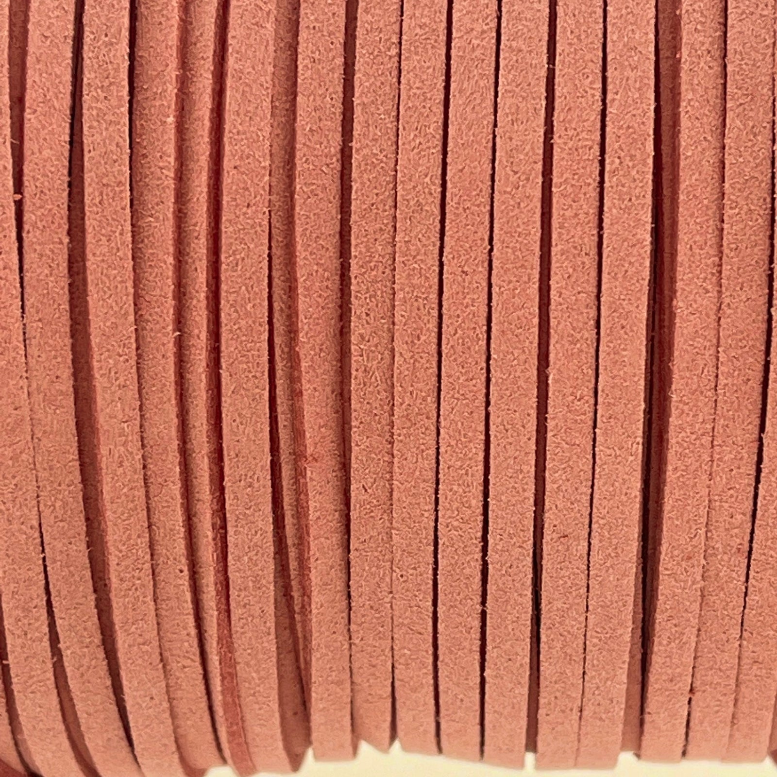 Imitatie suede oudroze 3x1,5mm - 2 meter-koord-Kraaltjes van Renate
