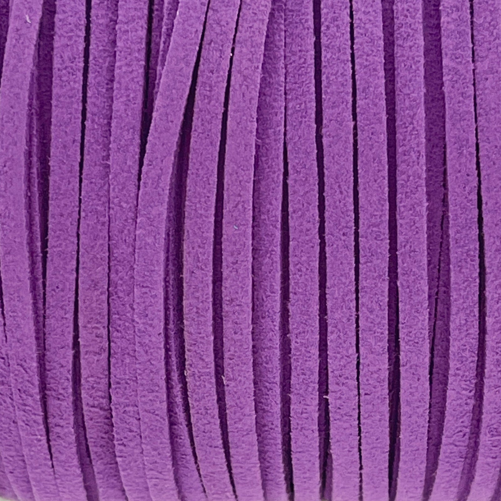 Imitatie suede paars 3x1,5mm - 2 meter-koord-Kraaltjes van Renate