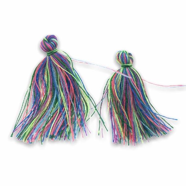 Kwastje Multicolour ±25mm-Kraaltjes van Renate