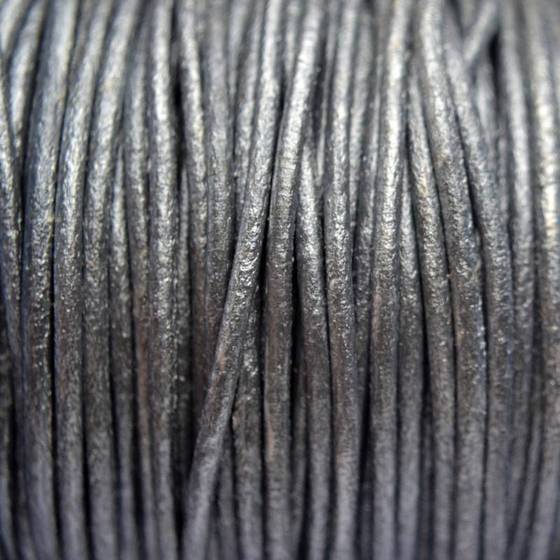 Leer rond DQ metallic donker zilver 2mm-Kraaltjes van Renate
