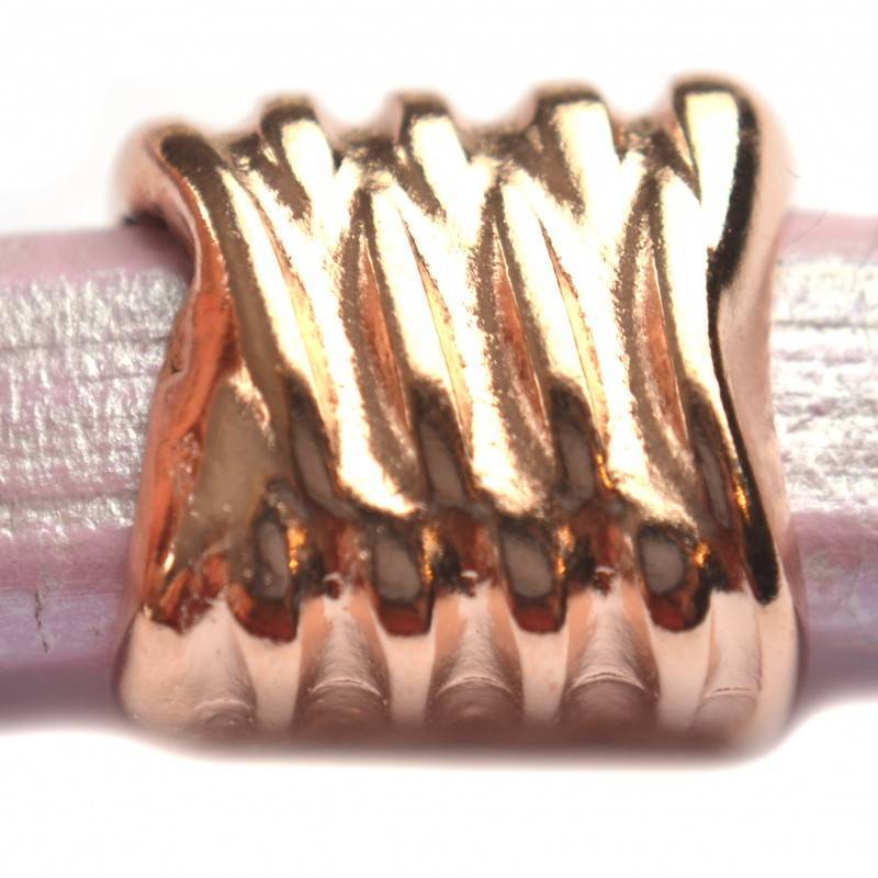 Leerschuiver Ø10x6mm crossed metaal roségoud DQ 16x15mm-Kraaltjes van Renate