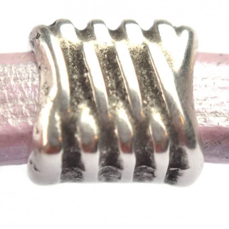 Leerschuiver Ø10x6mm crossed metaal zilver DQ 16x15mm-Kraaltjes van Renate