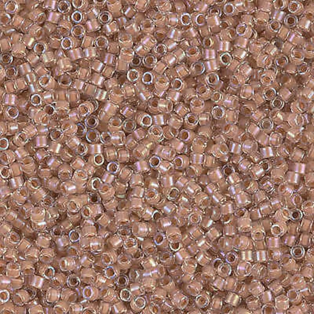 Miyuki Delica 11/0 DB-069 Lined beige AB - 4 gram-Kralen-Kraaltjes van Renate