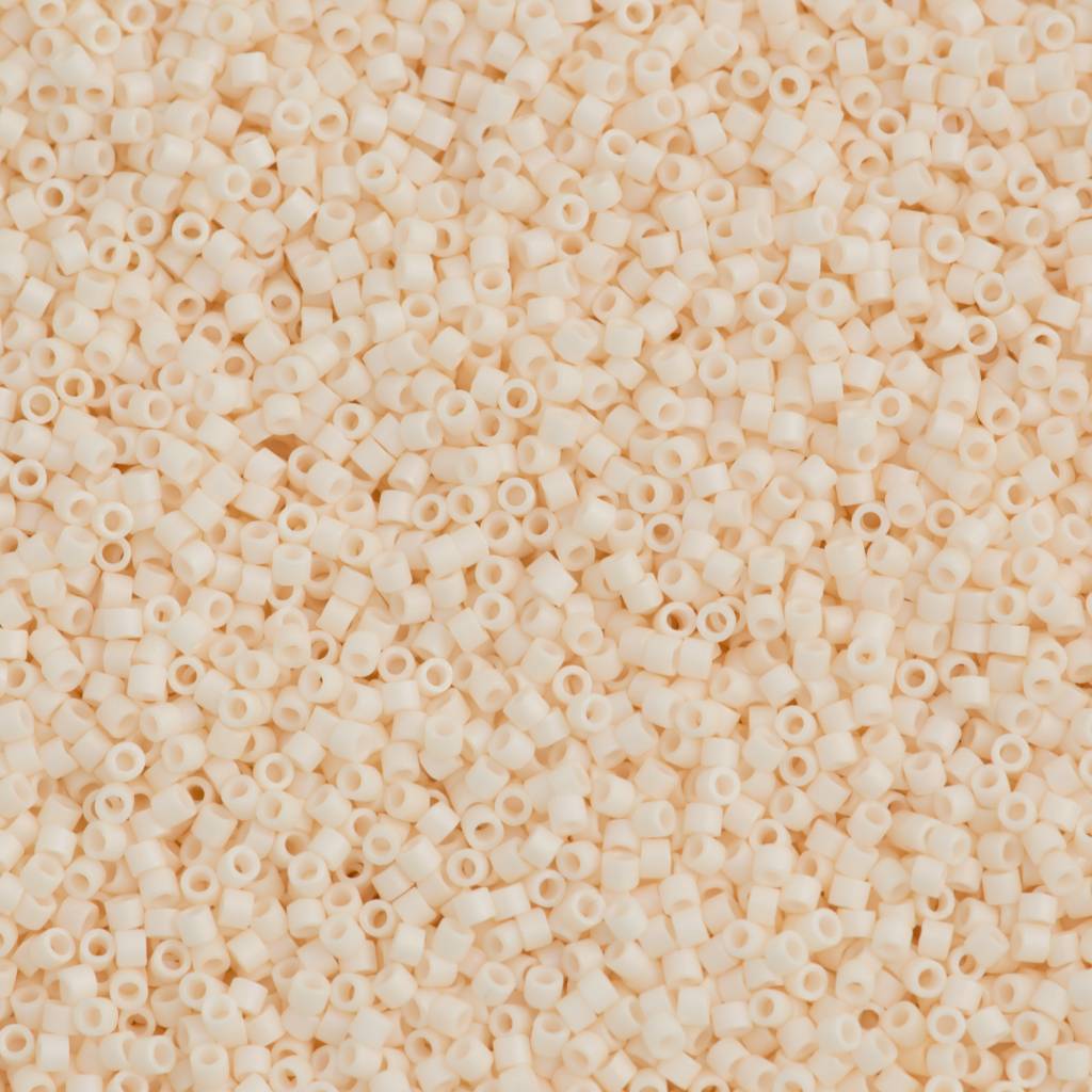 Miyuki Delica Matte Opaque Bisque White Ab 11/0 - 4gr-Kraaltjes van Renate