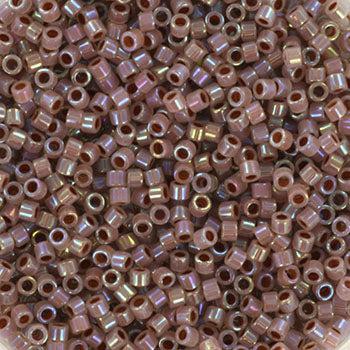 Miyuki Delica DB-1749 cocoa lined ab opal 11/0 - 4 gram-Kralen-Kraaltjes van Renate