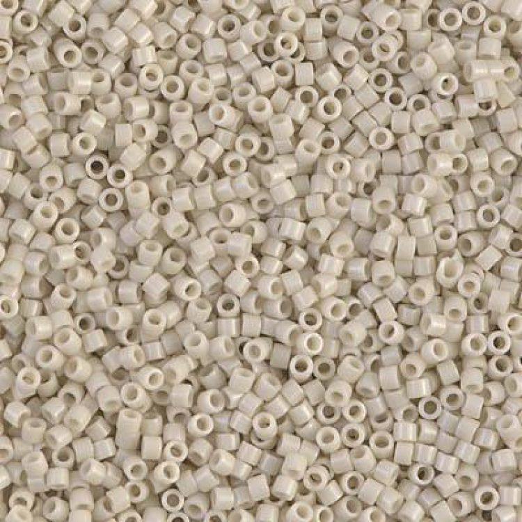 Miyuki Delica 11/0 DB-261 opaque luster linen - 4 gram-Kralen-Kraaltjes van Renate