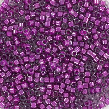 Miyuki Delica 11/0 DB-281 fuchsia lined luster crystal - 4 gram-Kralen-Kraaltjes van Renate