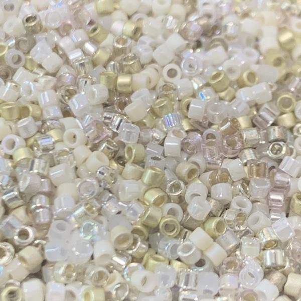Miyuki Delica Mix Metallic Sage White 11/0 - 4gr-Kraaltjes van Renate